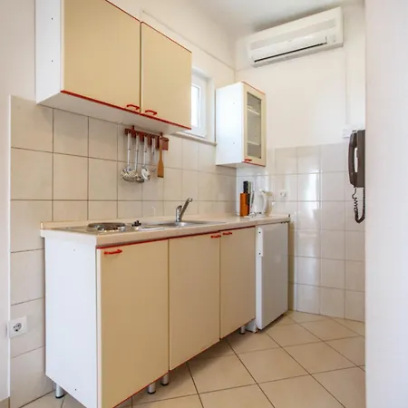 Ante Apartamento