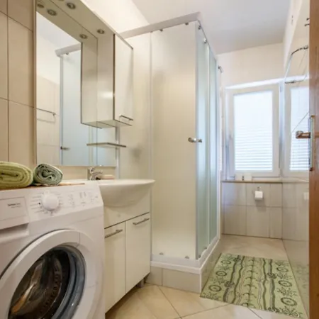Ante Apartamento Omiš