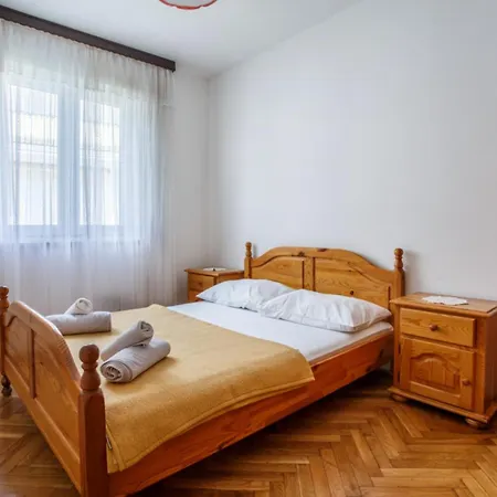Ante Apartamento Omiš